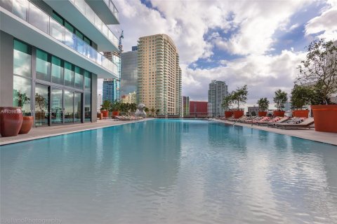 Condo in Miami, Florida, 3 bedrooms  № 540181 - photo 30