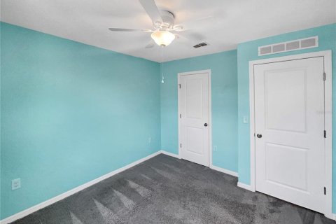 Townhouse in Davenport, Florida 3 bedrooms, 130.43 sq.m. № 1212168 - photo 10