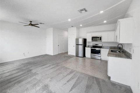 Adosado en venta en Davenport, Florida, 3 dormitorios, 130.43 m2 № 1212168 - foto 4