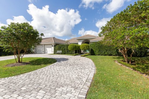 Villa ou maison à vendre à Wellington, Floride: 4 chambres, 321.72 m2 № 1079131 - photo 1