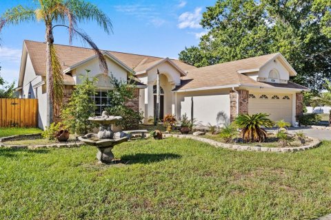 Villa ou maison à vendre à Tarpon Springs, Floride: 4 chambres, 204.76 m2 № 1344545 - photo 1