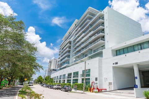 Condominio en venta en Miami, Florida, 2 dormitorios, 90.39 m2 № 1441674 - foto 6