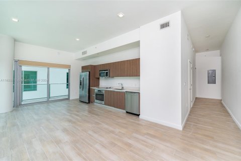 Condominio en venta en Miami, Florida, 2 dormitorios, 90.39 m2 № 1441674 - foto 13