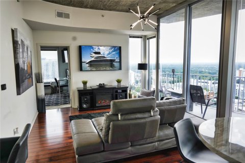 Condo in Orlando, Florida, 2 bedrooms  № 1318107 - photo 7