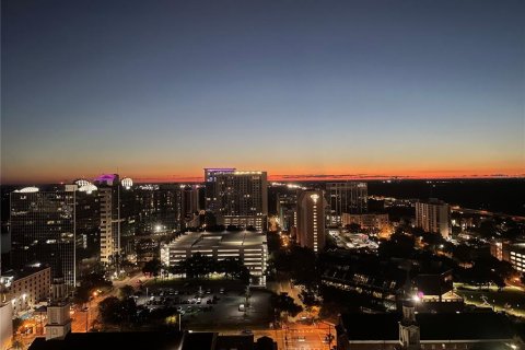 Condo in Orlando, Florida, 2 bedrooms  № 1318107 - photo 19