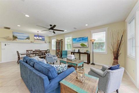 House in Holmes Beach, Florida 5 bedrooms, 268.67 sq.m. № 1353096 - photo 19