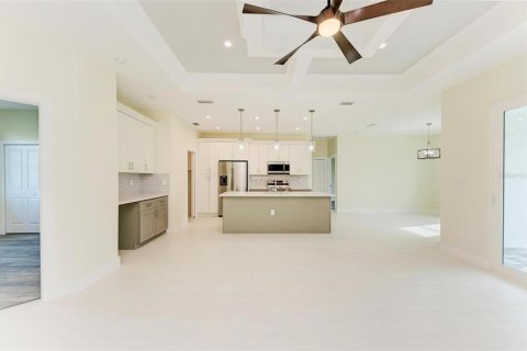 Casa en venta en North Port, Florida, 4 dormitorios, 169.64 m2 № 729839 - foto 11