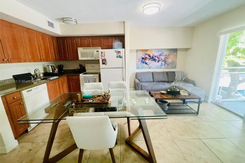 Copropriété à louer à Miami Beach, Floride: 1 chambre, 45.71 m2 № 1345126 - photo 1