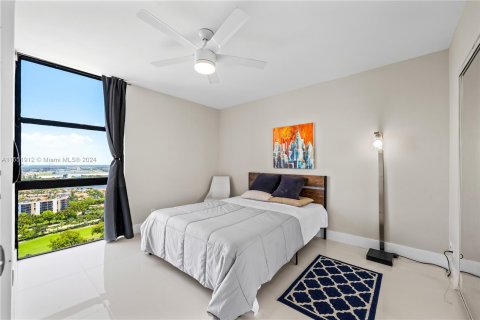 Condo in Aventura, Florida, 2 bedrooms  № 1345162 - photo 17