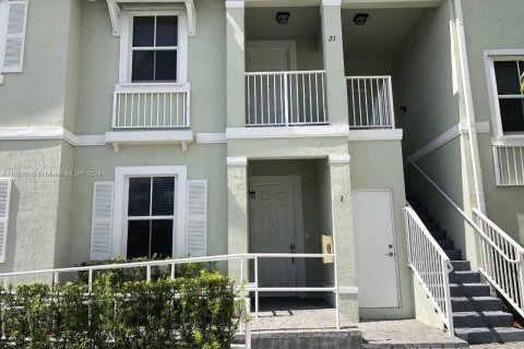 Condominio en alquiler en Homestead, Florida, 3 dormitorios, 106.93 m2 № 1345091 - foto 3