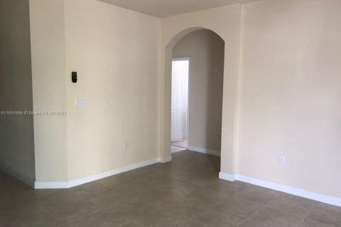 Condo in Homestead, Florida, 3 bedrooms  № 1345091 - photo 6