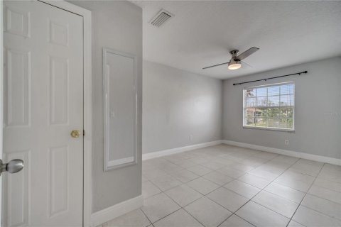 Copropriété à vendre à Orlando, Floride: 2 chambres, 81.38 m2 № 1338548 - photo 16