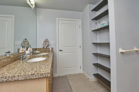 Condominio en venta en Orlando, Florida, 2 dormitorios, 117.34 m2 № 996791 - foto 21