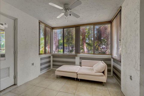 Condo in Plantation, Florida, 2 bedrooms  № 1225701 - photo 25