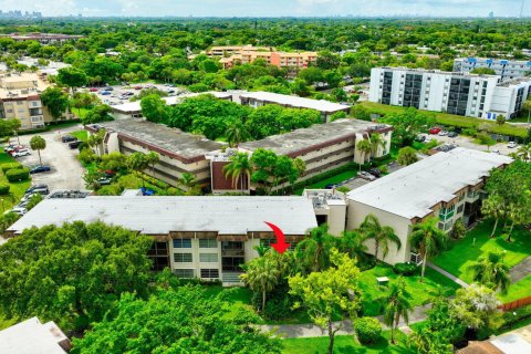 Condominio en venta en Plantation, Florida, 2 dormitorios, 88.44 m2 № 1225701 - foto 6