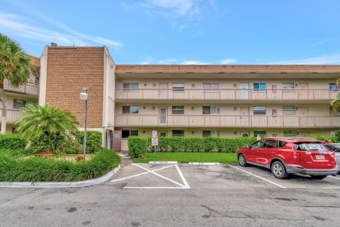 Condo in Plantation, Florida, 2 bedrooms  № 1225701 - photo 5