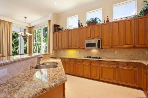 Casa en venta en Palm Beach Gardens, Florida, 3 dormitorios, 270.62 m2 № 970225 - foto 12