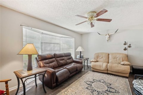 Casa en venta en Wesley Chapel, Florida, 3 dormitorios, 148.64 m2 № 1389354 - foto 14