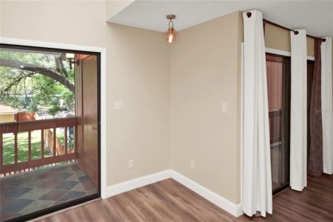Condominio en venta en Orlando, Florida, 3 dormitorios, 118.73 m2 № 1085657 - foto 5