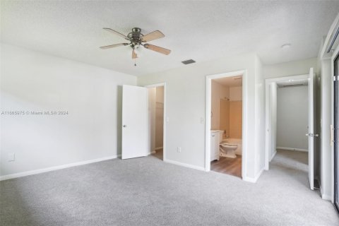 Townhouse in West Palm Beach, Florida 2 bedrooms, 108.7 sq.m. № 1406314 - photo 20