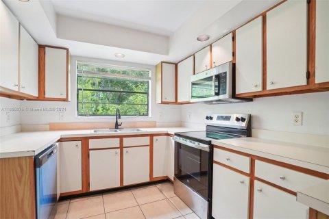 Adosado en venta en West Palm Beach, Florida, 2 dormitorios, 108.7 m2 № 1406314 - foto 11