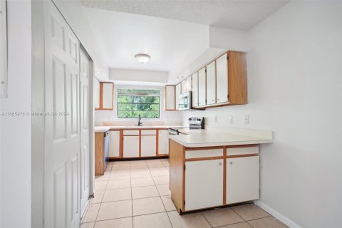 Townhouse in West Palm Beach, Florida 2 bedrooms, 108.7 sq.m. № 1406314 - photo 10