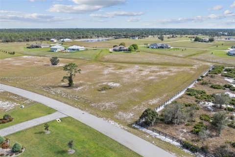 Terreno en venta en Sebring, Florida № 1406362 - foto 4