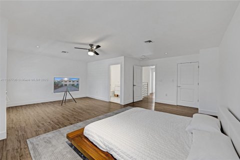 Adosado en venta en Fort Lauderdale, Florida, 3 dormitorios, 185.06 m2 № 283618 - foto 28