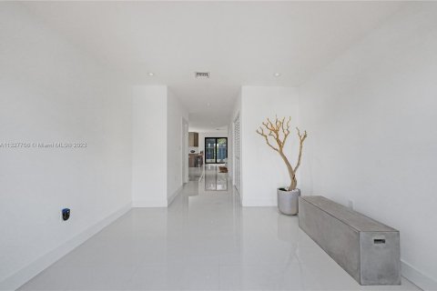 Townhouse in Fort Lauderdale, Florida 3 bedrooms, 185.06 sq.m. № 283618 - photo 6