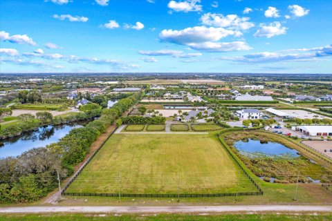 Villa ou maison à vendre à Wellington, Floride: 2 chambres, 219.06 m2 № 1004980 - photo 3