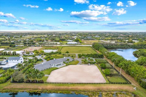 Villa ou maison à vendre à Wellington, Floride: 2 chambres, 219.06 m2 № 1004980 - photo 11