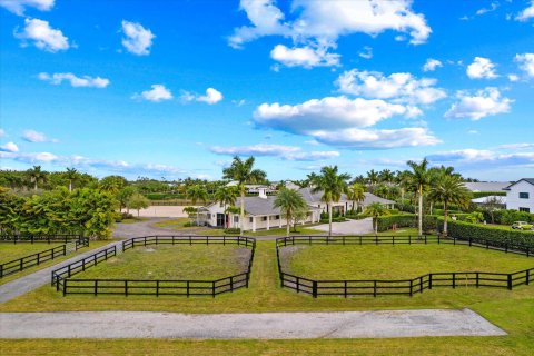 Villa ou maison à vendre à Wellington, Floride: 2 chambres, 219.06 m2 № 1004980 - photo 5