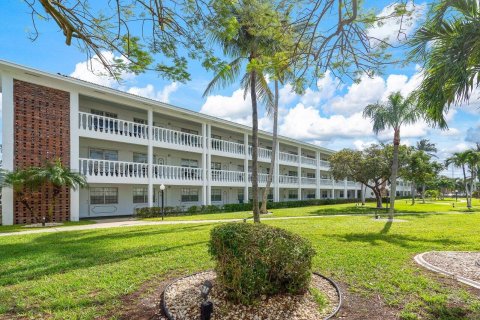 Condo in Fort Lauderdale, Florida, 2 bedrooms  № 1004959 - photo 10