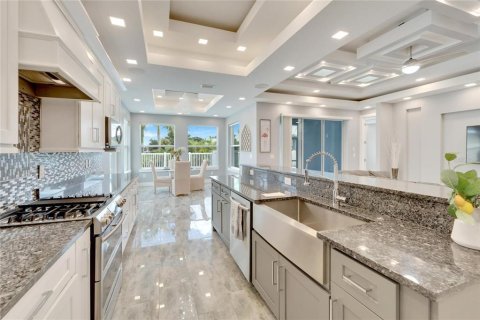 Casa en venta en Apollo Beach, Florida, 4 dormitorios, 198.81 m2 № 1339310 - foto 18