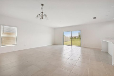 Villa ou maison à vendre à Davenport, Floride: 4 chambres, 209.68 m2 № 1260409 - photo 12