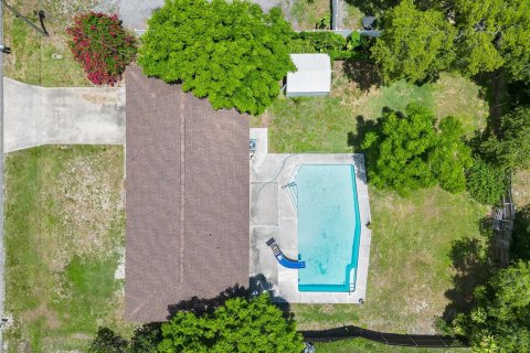 Villa ou maison à vendre à Cocoa, Floride: 4 chambres, 161.28 m2 № 1198451 - photo 4