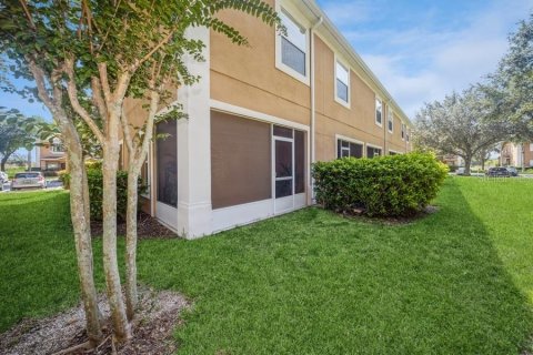 Townhouse in Davenport, Florida 2 bedrooms, 99.96 sq.m. № 1311947 - photo 22