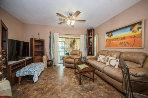 Touwnhouse à vendre à Davenport, Floride: 2 chambres, 99.96 m2 № 1311947 - photo 8