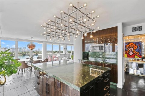 Copropriété à vendre à Miami Beach, Floride: 4 chambres, 284.28 m2 № 1400167 - photo 10