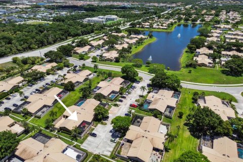 Townhouse in Palm Beach Gardens, Florida 3 bedrooms, 118.54 sq.m. № 1215973 - photo 21