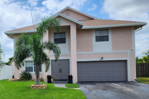 Villa ou maison à vendre à Pembroke Pines, Floride: 4 chambres, 261.52 m2 № 1215974 - photo 29