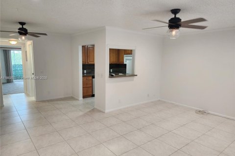 Copropriété à vendre à Boca Raton, Floride: 1 chambre, 66.89 m2 № 1372568 - photo 4