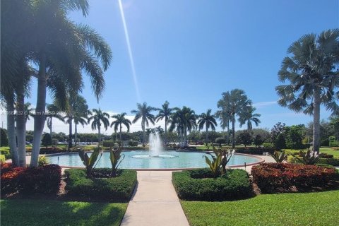 Condo in Boca Raton, Florida, 1 bedroom  № 1372568 - photo 17