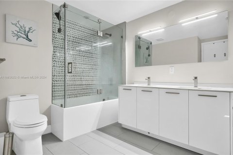 Condominio en venta en Miami, Florida, 1 dormitorio, 64.66 m2 № 1372565 - foto 13