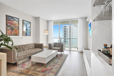 Condominio en venta en Miami, Florida, 1 dormitorio, 64.66 m2 № 1372565 - foto 6