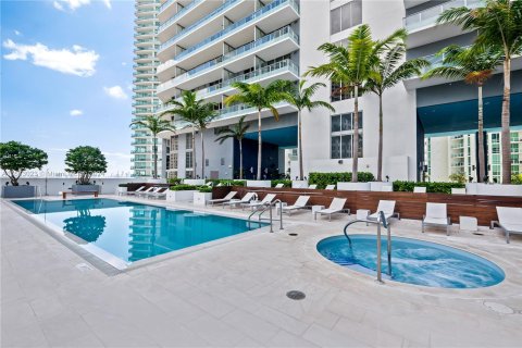 Condominio en venta en Miami, Florida, 1 dormitorio, 64.66 m2 № 1372565 - foto 26