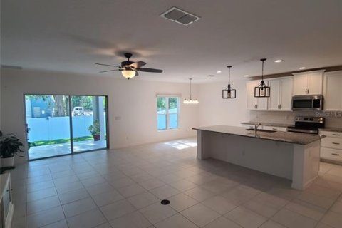 Casa en venta en Davenport, Florida, 4 dormitorios, 195.37 m2 № 1338846 - foto 6