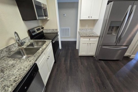 Casa en venta en Orlando, Florida, 4 dormitorios, 113.71 m2 № 1338810 - foto 3