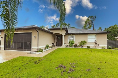 Villa ou maison à vendre à North Port, Floride: 3 chambres, 188.78 m2 № 1338844 - photo 2