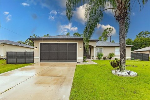 Villa ou maison à vendre à North Port, Floride: 3 chambres, 188.78 m2 № 1338844 - photo 3